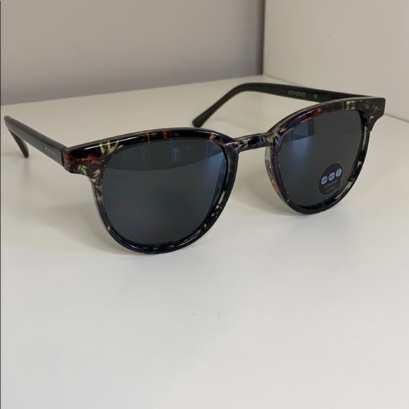 Komono Francis Fern Sunglasses New - Picture 5 of 12